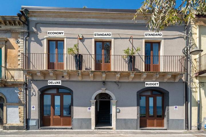 Maison d’hôte pour 2 personnes, avec jardin et vue, animaux acceptés à Acireale - 2