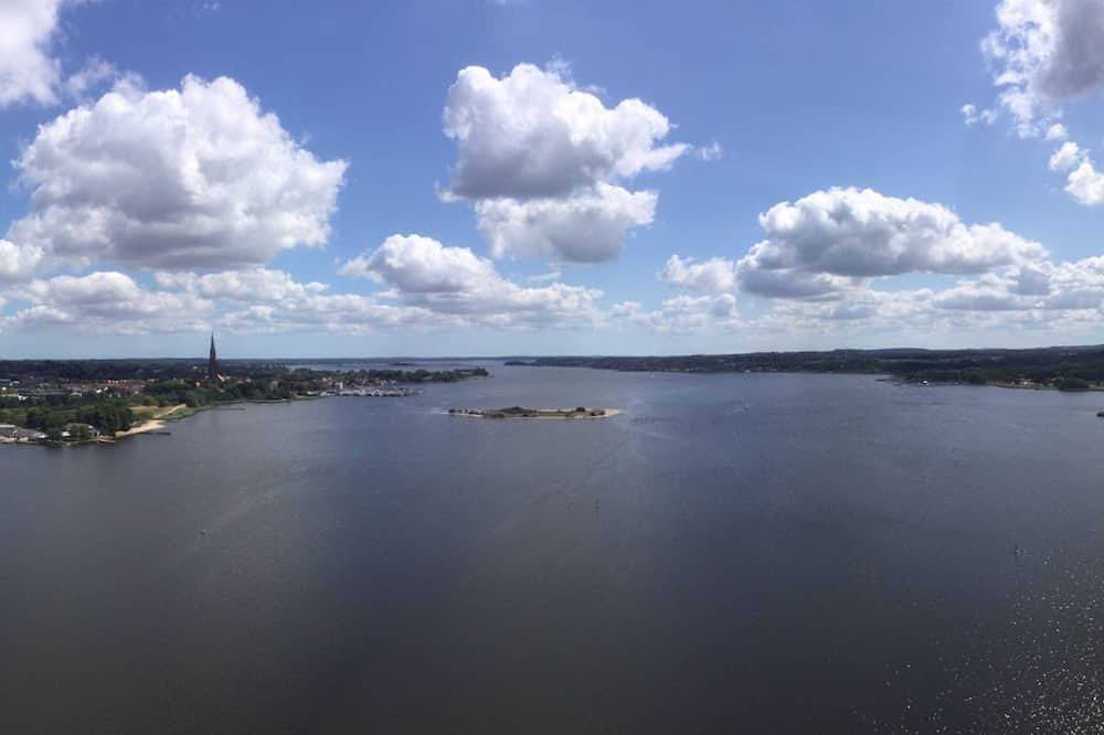 Ganze Wohnung, Schleiverliebt im Wikingturm 21.5 - 21. Stock, Aufzug, Tiefgaragen-Stellplatz in Schleswig, Schleswig & Umgebung