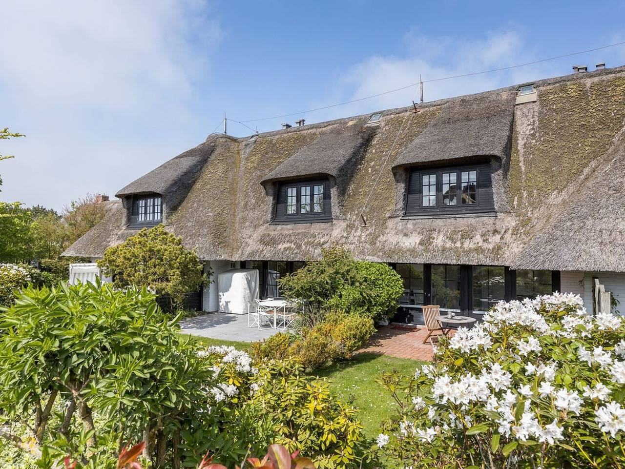 Ganze Ferienwohnung, Lüüvwai Ii - In einer reetgedeckten Wohnanlage in Südlage nahe dem Benen-Diken-Hotel. in Keitum, Sylt (Gemeinde)