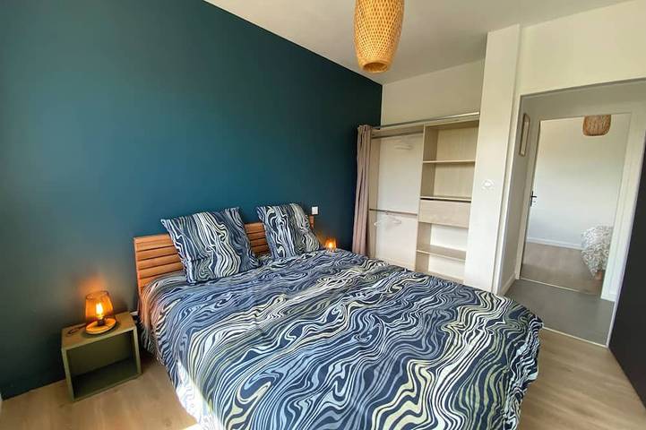 Maison Bois Neuve a Proximité de la mer 6 Personnes 3 Chambres 1 Salle de Bain in Ambon, Côte des Mégalithes