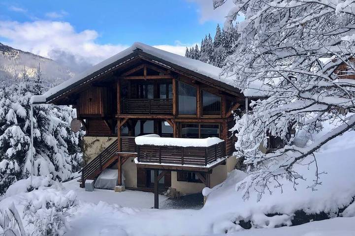 Chalet pour 14 personnes, avec balcon ainsi que sauna et jardin à Les Contamines-Montjoie