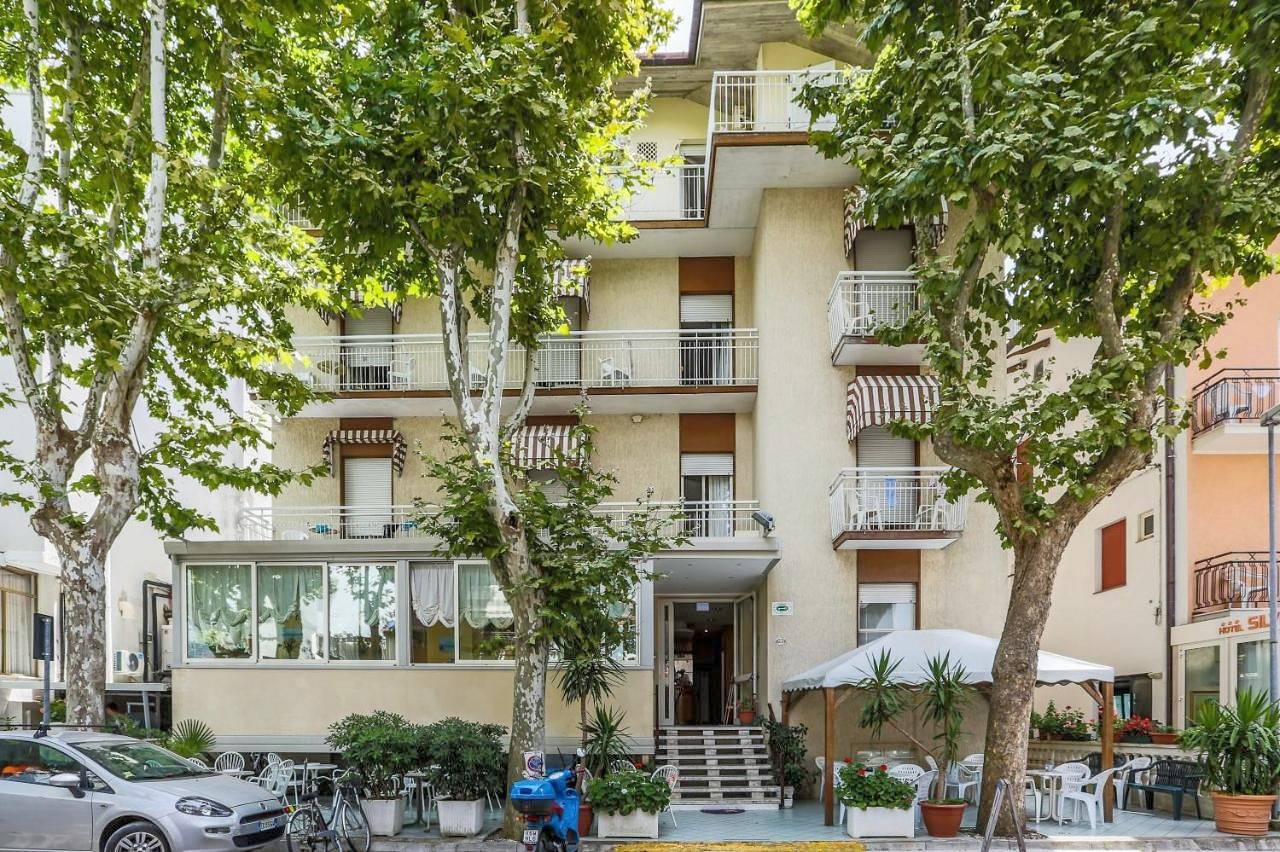Hotel Elisabetta 2 stelle in Cattolica, Province de Rimini