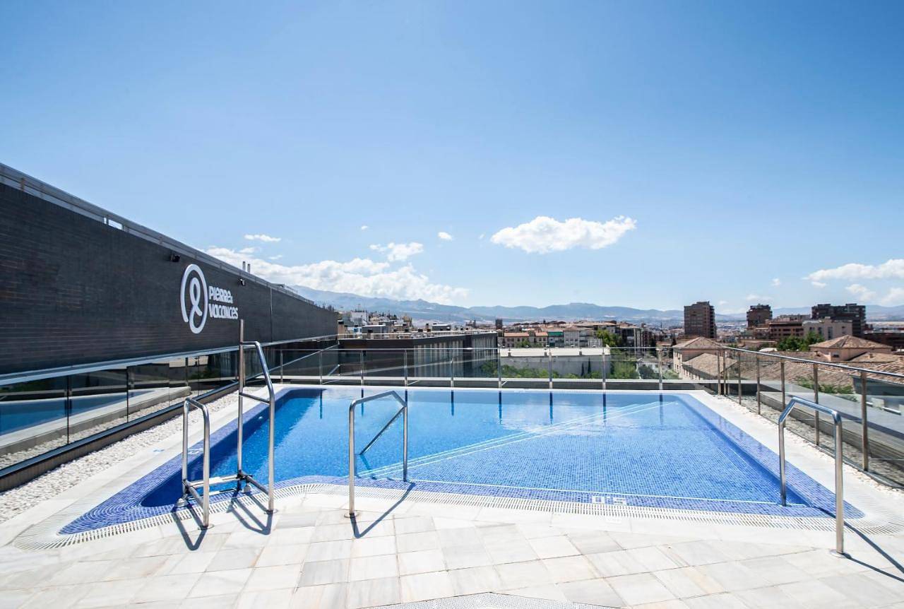 Hotel Granada by Pierre & Vacances in Beiro, Grenade