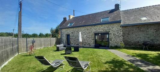 Gîte pour 4 personnes, avec jardin, animaux acceptés à Pont-Scorff