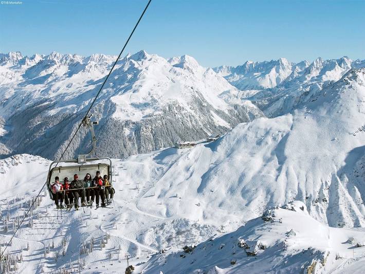 Ferienhaus für 18 Personen, mit Garten im Montafon - 2