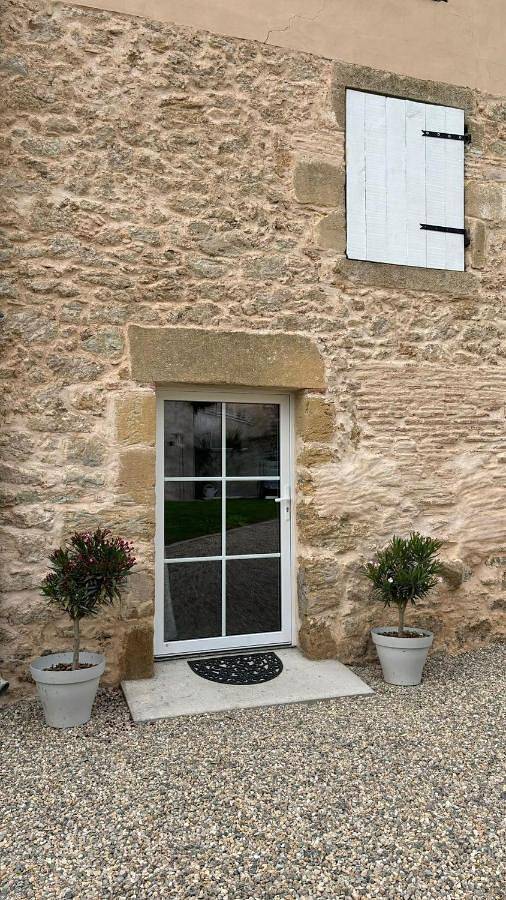 Maison d’hôte pour 4 personnes, avec Jacuzzi et Terrasse ainsi que Jardin et Sauna