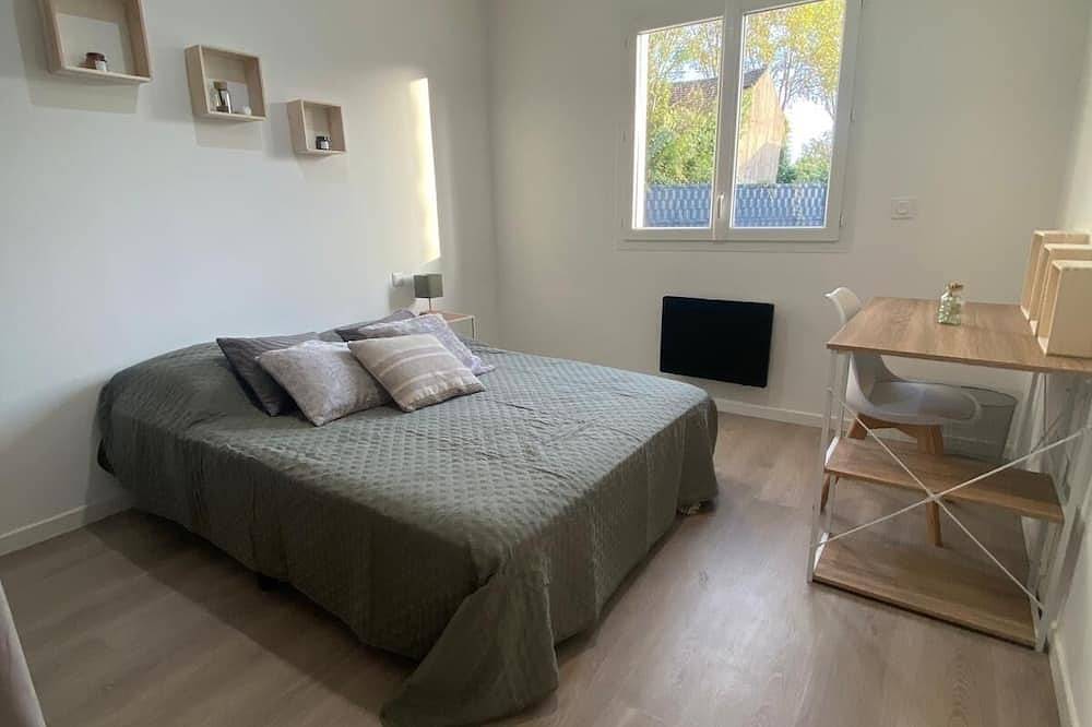 Maison spacieuse et conviviale avec 4 chambres, à 10 mn du centre ville d'Albi, in Lescure-d'Albigeois, Région d'Albi