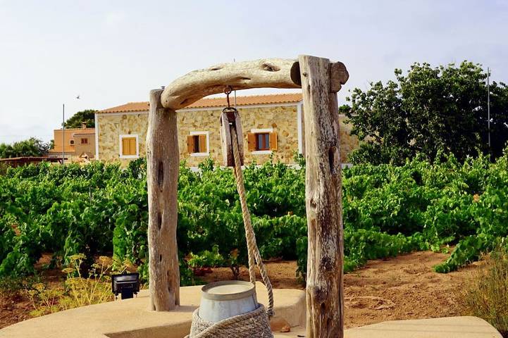 Casa rural para 4 personas, con jardín y balcón en Formentera