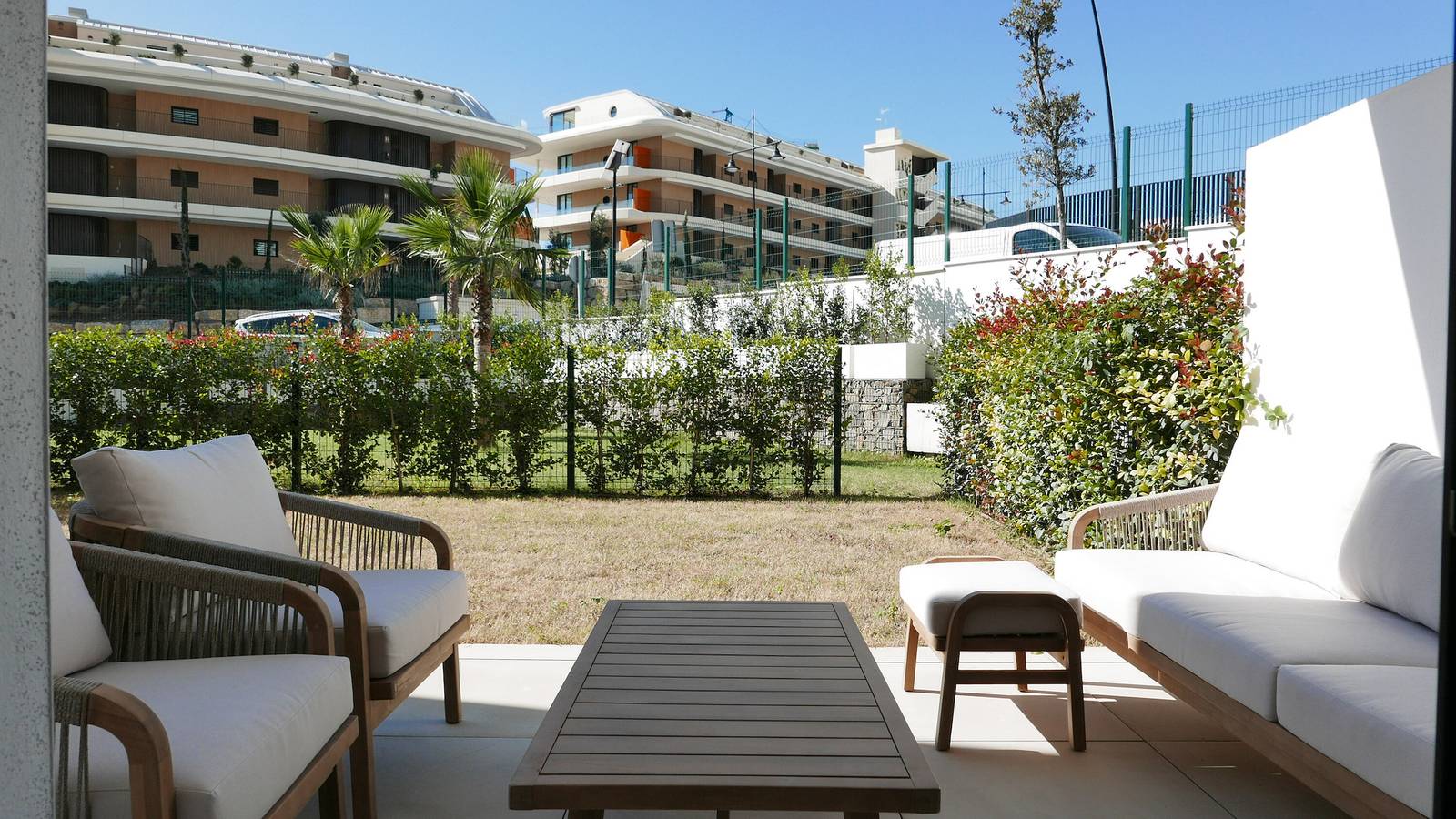 Entire apartment, Apartment 'Las Lomas' with Shared Pool, Wi-Fi and Air Conditioning in La Capellania, Fuengirola