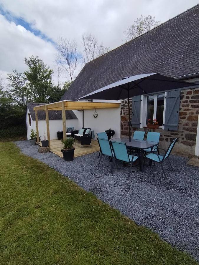 Location de vacances pour 4 personnes, avec vue et jardin à Gavray - 3