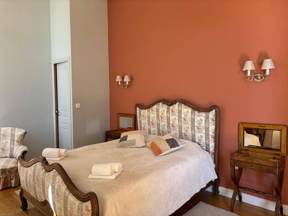 Chambre hôte double 1 in Castelsarrasin, Tarn-et-Garonne