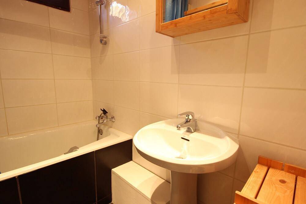 Apartamento entero, Apartamento de 2 habitaciones para 6 pers. cerca de comercios y pistas in Parque Nacional de Vanoise