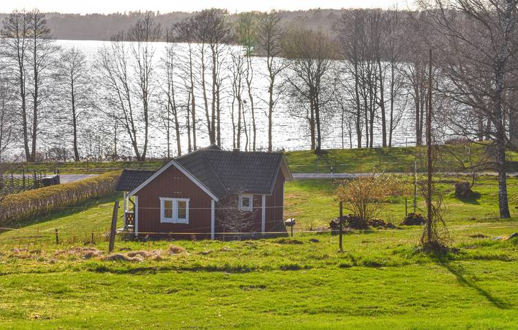 Ferienhaus für 4 Personen, mit Terrasse und Seeblick sowie Garten in Smaland - 3
