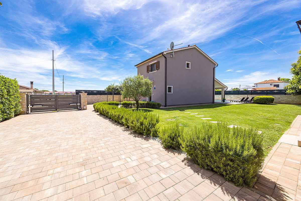 Villa mit Pool für 6 Personen  in Sisan, Südküste Istrien