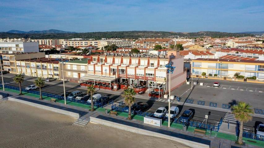 Hôtel pour 2 personnes, avec terrasse et vue, animaux acceptés