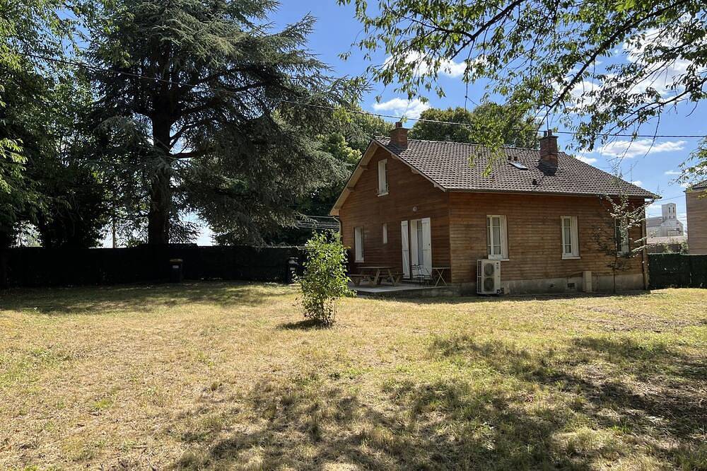 Gîte Aunay Bien Vue sur jardin privée in Aunay-sous-Auneau, Chartres region
