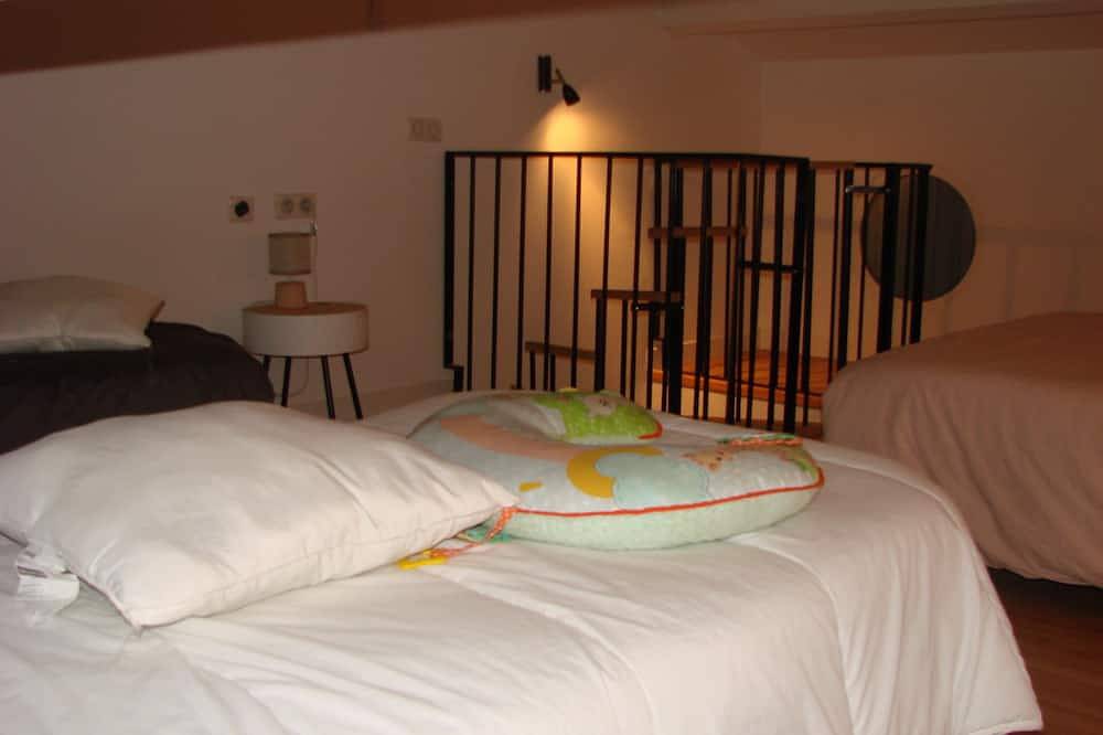 Provencal Escape in the Luberon - Villa with Swimming Pool and Mediterranean Garden in Mérindol, Parque natural regional del Luberon