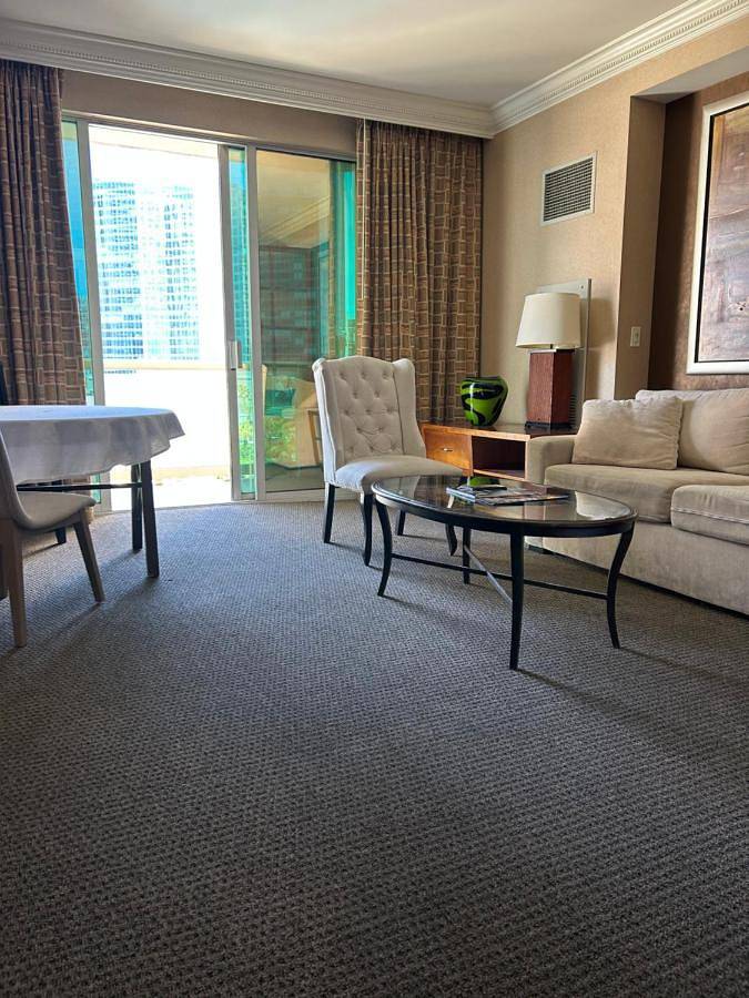 Ośrodek wypoczynkowy dla 4 osób, z basen i ogród oraz balkon i jacuzzi w Paradise (Las Vegas)