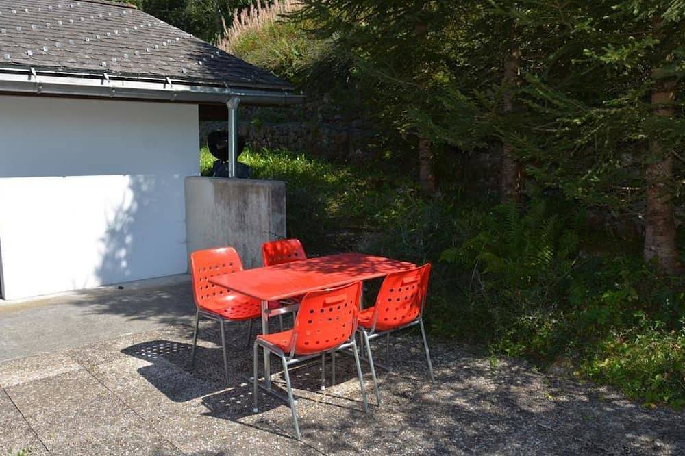 Ganze Wohnung, Arduus Appartement/Fewo, Dusche oder Bad, Wc 4-Bettwohnung in Gstaad, Saanen