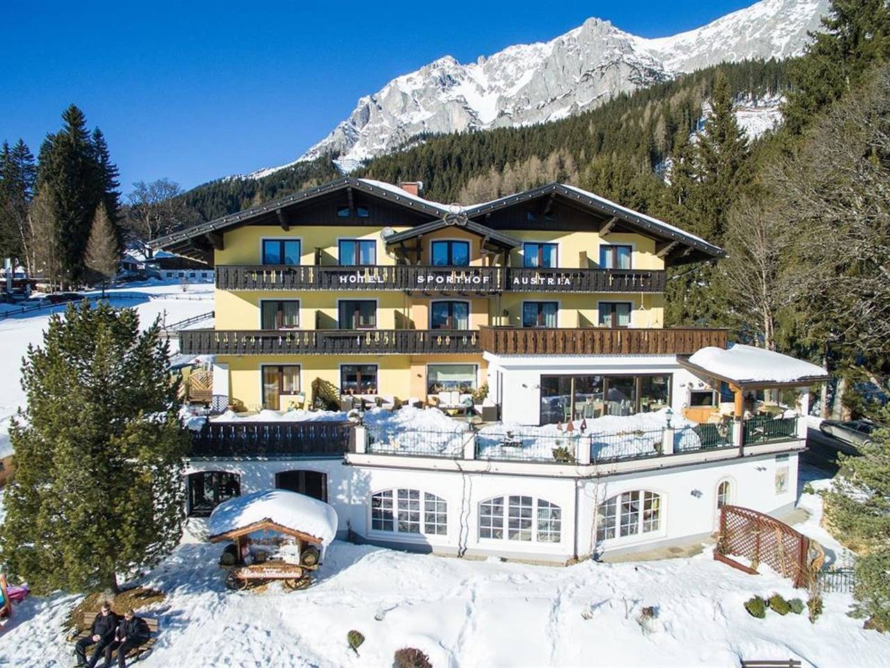 Sporthof Austria - Einzelzimmer mit Dusche, Wc in Dachsteingebirge, Ramsau am Dachstein