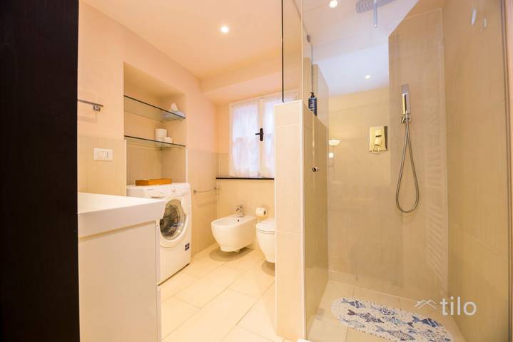 Apartamento entero, Beach 1m| 4 People| Sea Apartment by Tilo in Sestri Levante (City), Sestri Levante