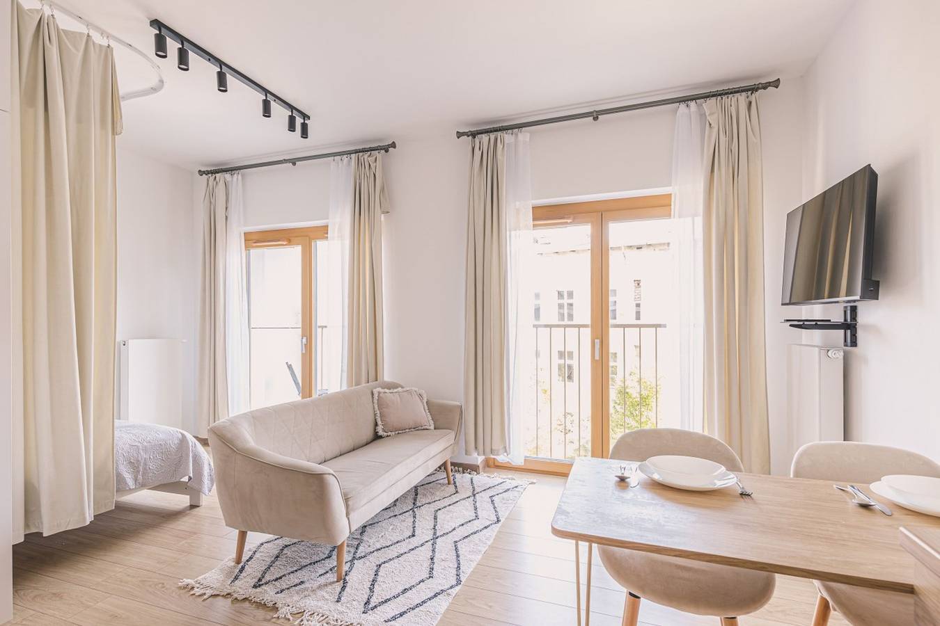 Ganze Wohnung, Cuero | Minimalistyczne Studio | Skandynawski Design in Bromberg, Kujawien-Pommern