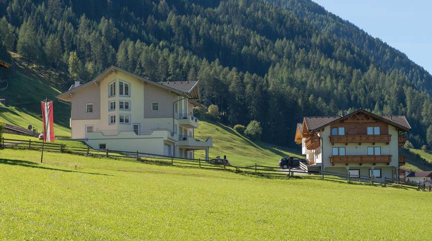 Ferienwohnung für 5 Personen, mit Garten, kinderfreundlich in Neustift im Stubaital - 2