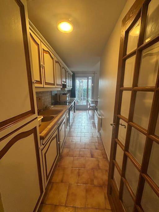 Gîte pour 4 personnes, avec vue et jardin dans Saint-Quentin en Yvelines - 4