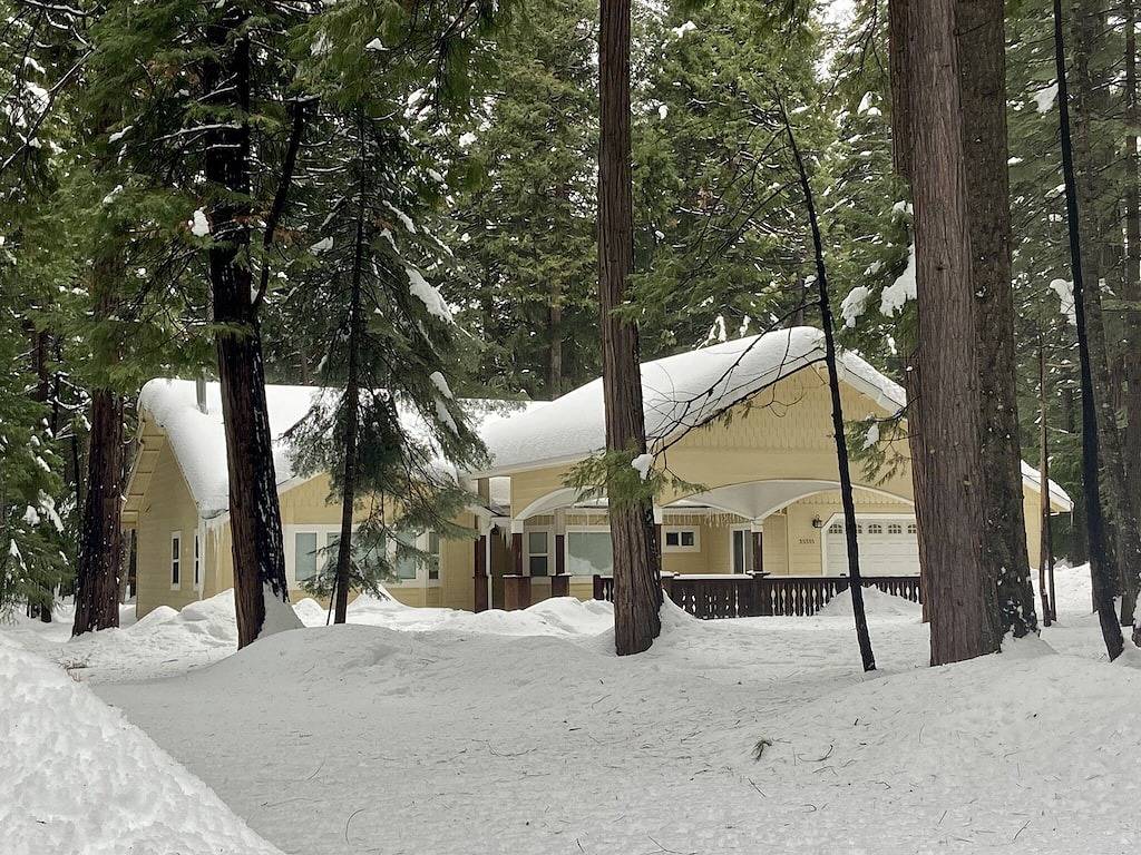 Schönes Custom Home in der Nähe von Lake Mccumber & Mt Lassen in Lassen-Volcanic-Nationalpark