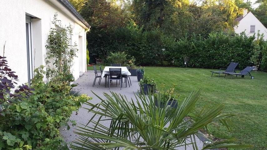 Location de vacances pour 7 personnes, avec piscine ainsi que jardin et vue à Coye-la-Forêt - 4