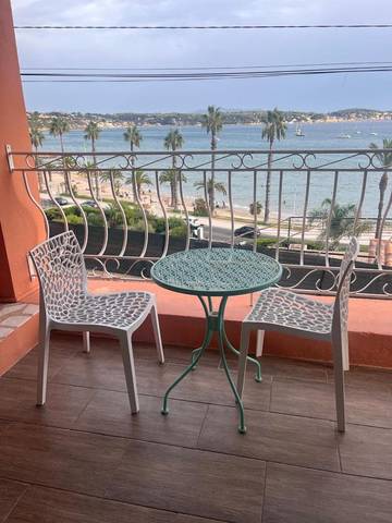 Chambre d’hôte pour 2 personnes, avec terrasse et vue à Bandol
