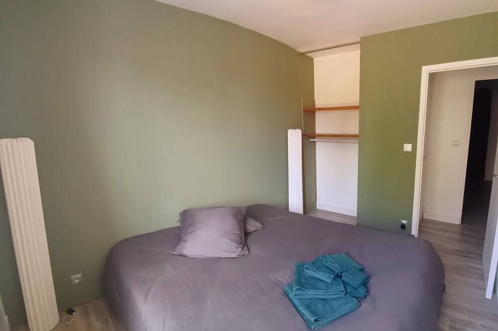 Holiday Home 'Ilostou' with Private Terrace, Garden and Wi-Fi in Rivière (Indre-et-Loire), Loire Valley