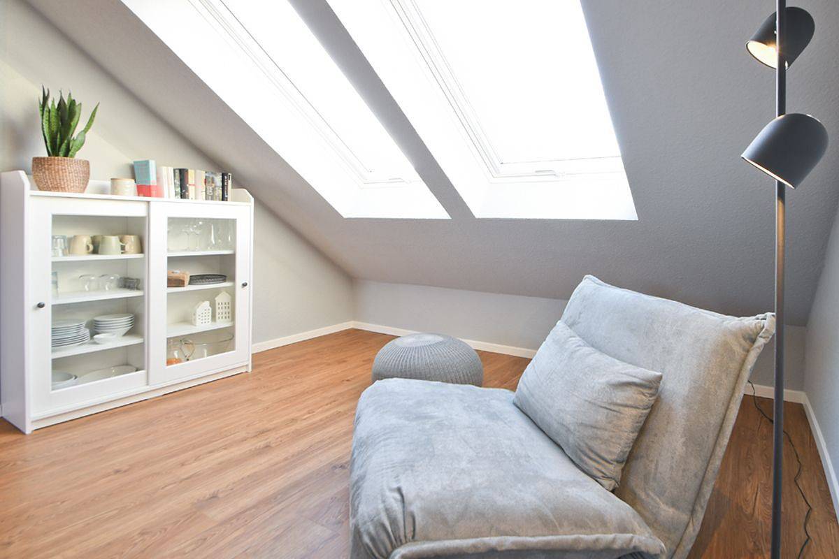 Ganze Wohnung, Komfortables Ferienhaus Domizil Nüst in Norddeich mit moderner Ausstattung in Strand Norddeich, Norddeich