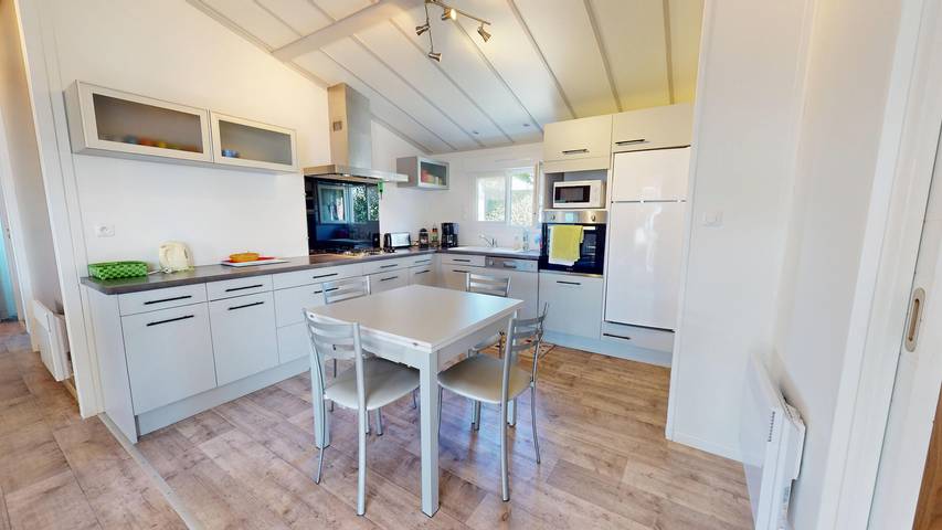 Camping pour 6 personnes, avec jardin à Brem-sur-Mer - 3