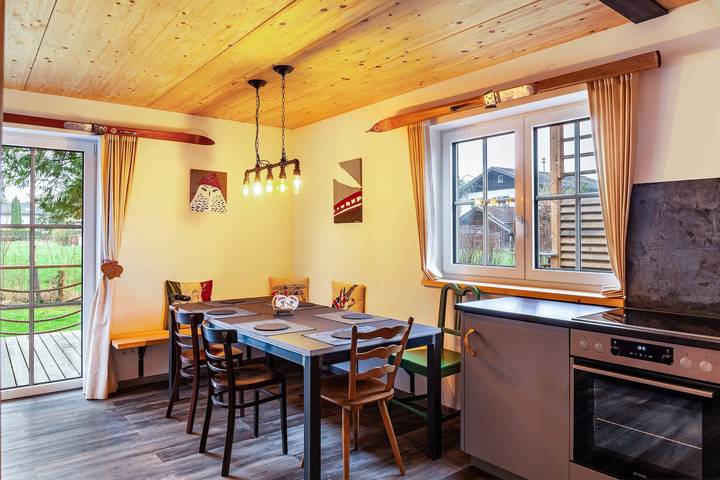 Chalet für 6 Personen, mit Garten und Sauna in der Zugspitzregion - 2