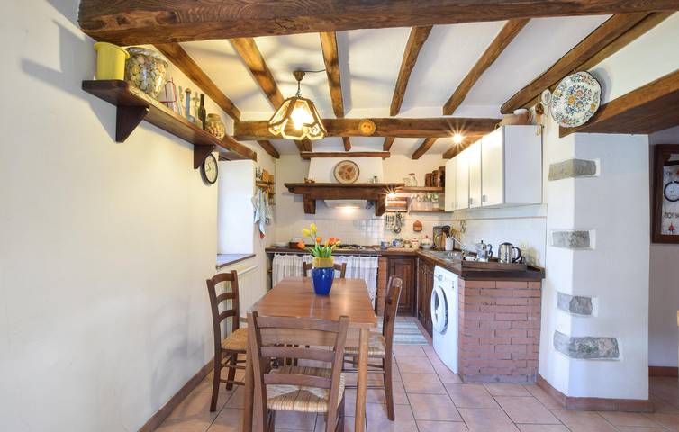 Gîte pour 4 personnes, avec piscine et terrasse à Città di Castello - 4