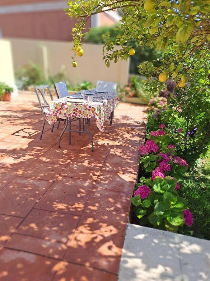Location de vacances pour 4 personnes, avec Terrasse ainsi que Jardin et Vue à Cangas - 3