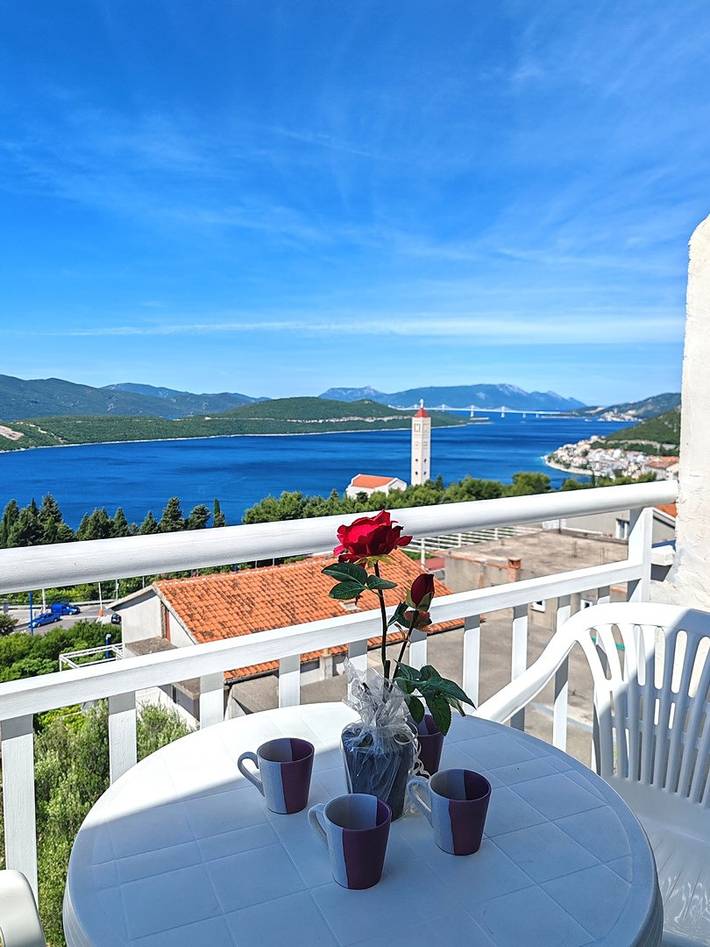 Ganze Wohnung, Ferienwohnung für 5 Personen mit Balkon/Terrasse in Neum, Bosnien und Herzegowina