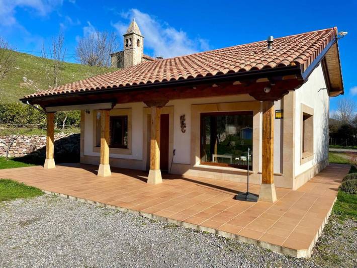 Casa rural para 6 personas, con jardín y vistas, Se admiten mascotas en Hermandad de Campoo de Suso