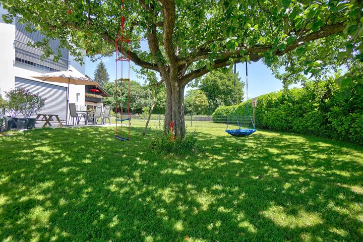 Ferienwohnung für 4 Personen, mit Seeblick und Balkon sowie Balkon/Terrasse, kinderfreundlich am Chiemsee - 4
