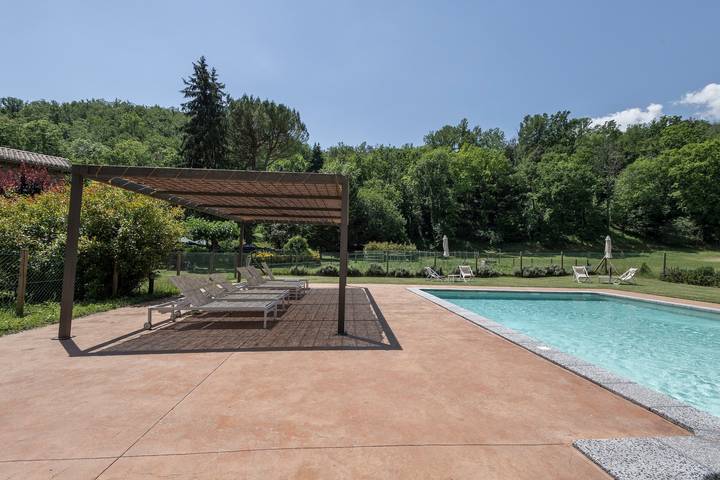 Casa rural para 8 personas, con Jardín en Vall de Vianya, Pirineo Catalan