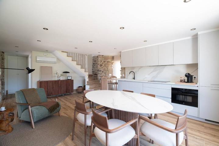 Casa rural para 8 personas, con Balcón y Terraza además de Jardín y Piscina en Sotomayor - 3