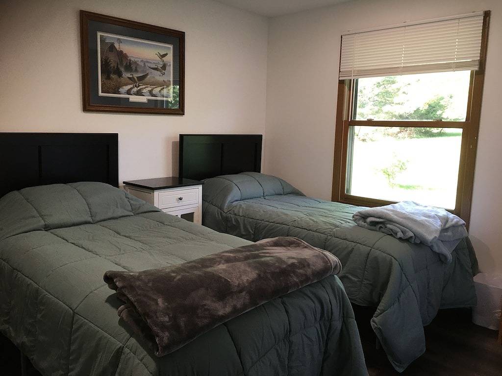 Hide Away Retreat - Rathbun Lake Is 300+/- Yards Away... Fish, Hunt, Relax.... in Appanoose County