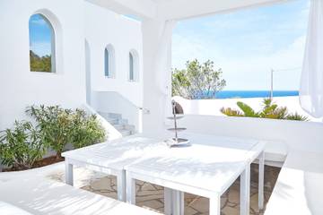 Villa in Cala Vedella, Sant Josep de sa Talaia für 7 