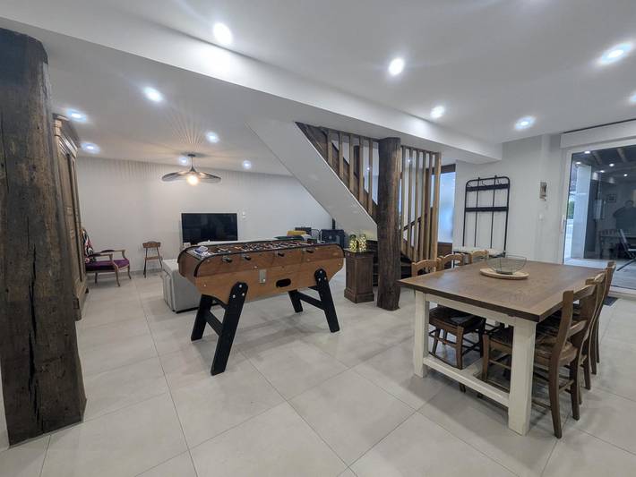 Gîte pour 6 personnes, avec Terrasse ainsi que Jardin et Vue