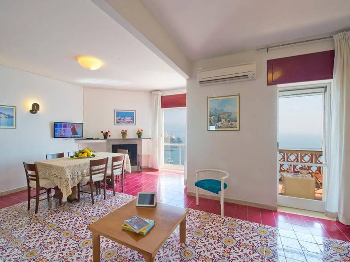Ganze Wohnung, Ferienwohnung für 6 Personen mit Terrasse in Amalfi, Sorrento Coast