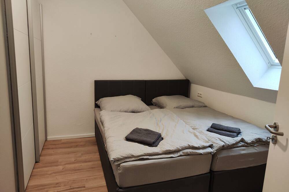 Entire apartment, Apartment with kitchen and bathroom in Leimen, Rhine Plain