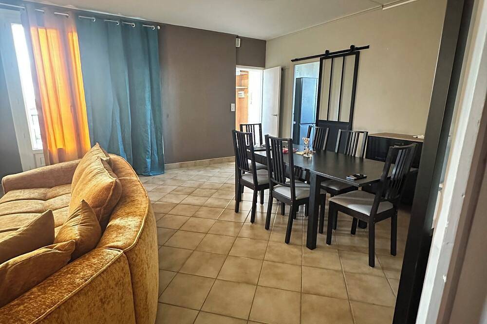 Chambre d’hôte situé à 5min à pied de la gare de Fleury les Aubrais in Fleury-les-Aubrais, Vallée de la Loire