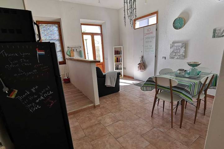 Entire apartment, Casa Circe - One Bedroom Apartment, Sleeps 2 in Terranoa/Olbia, Olbia