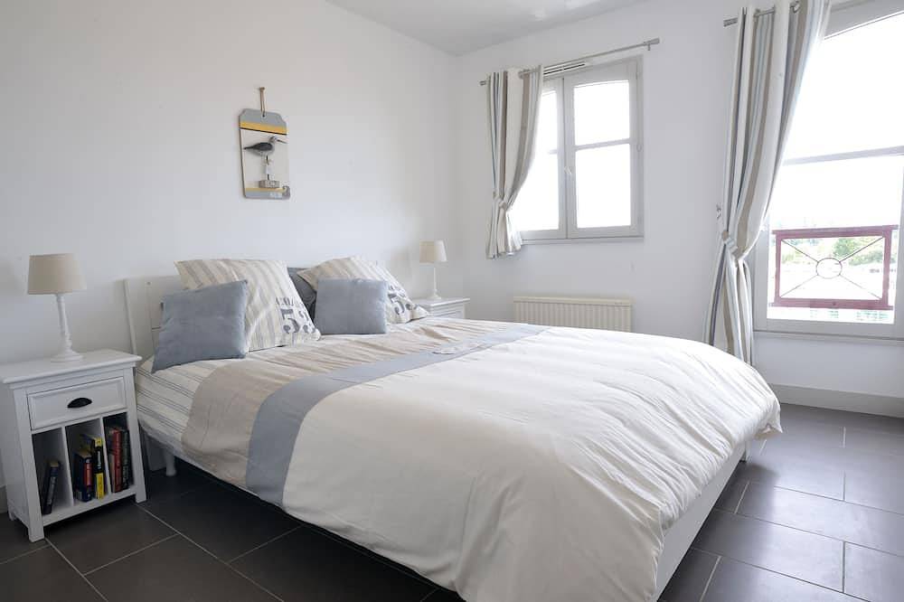 Ganze Wohnung, Neue Wohnung und gemütlich, Panoramablick auf die East Basin,  Honfleur in Honfleur, Lisieux und Umgebung